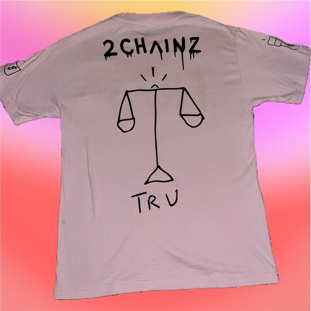 2Chainz TRAP Pink Graphic Tee Size M